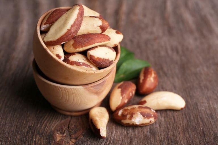 brazil-nuts-ke-fayde-aur-nuksan-in-hindi