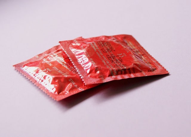 how-to-use-condom-in-hindi